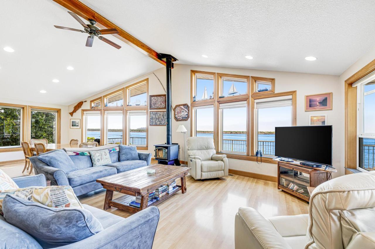 Jettyview Escape Rockaway Beach